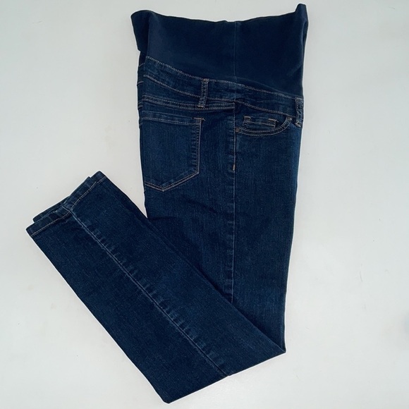 Thyme Maternity Jeans (hip measurements 32”) - Picture 2 of 10